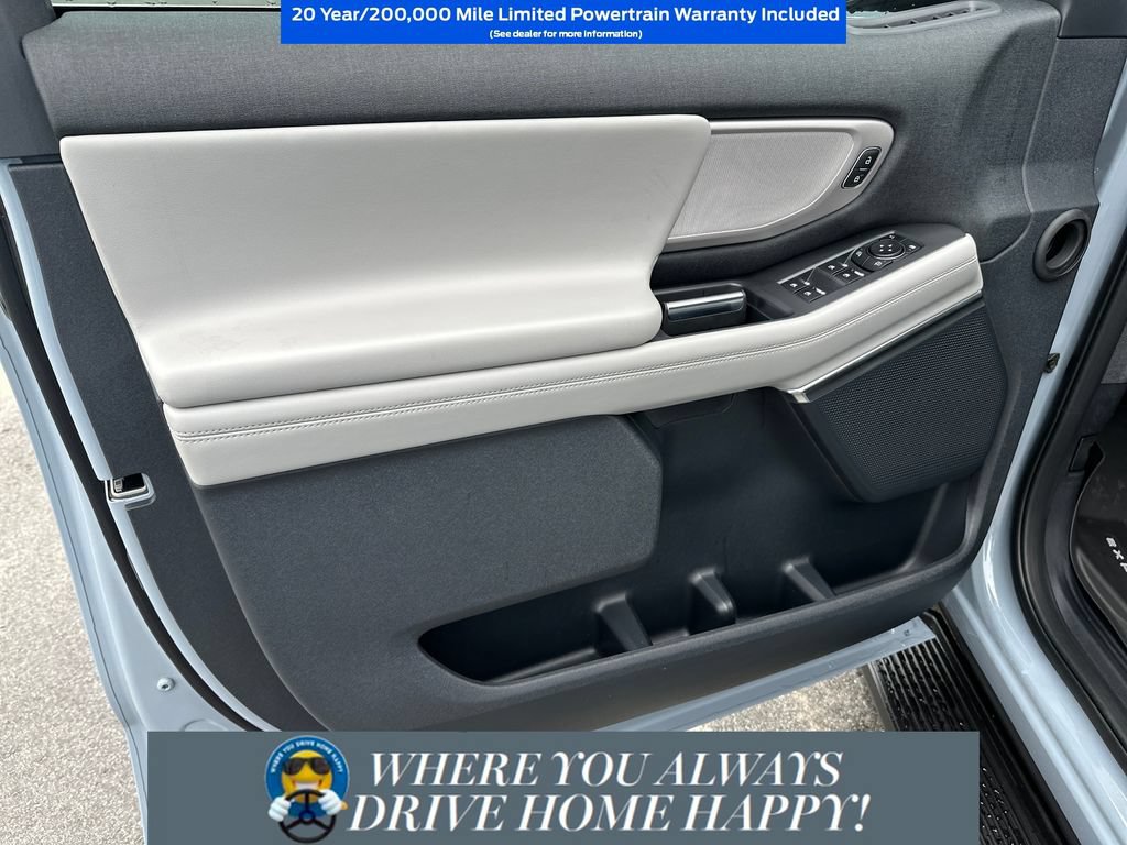 New 2026 Ford Expedition Max Active RWD image 9