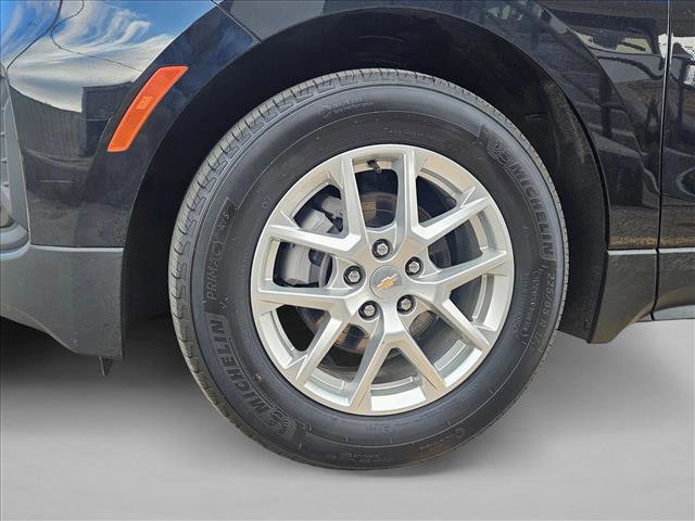 Certified 2024 Chevrolet Equinox LS w/ LS Convenience Package FWD image 23