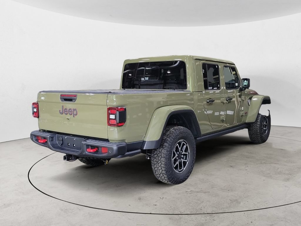 Used 2025 Jeep Gladiator Rubicon AWD/4WD image 4