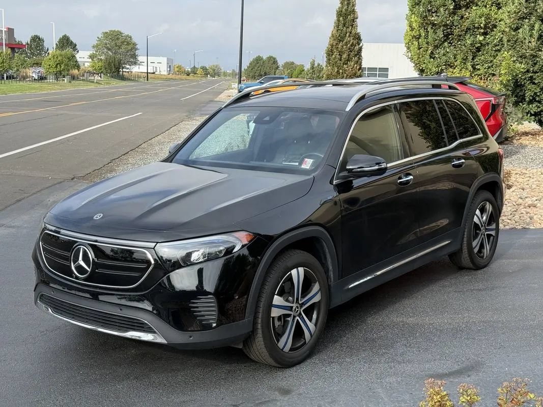 Used 2023 Mercedes-Benz EQB 350 4MATIC SUV w/ Pinnacle Package image 40