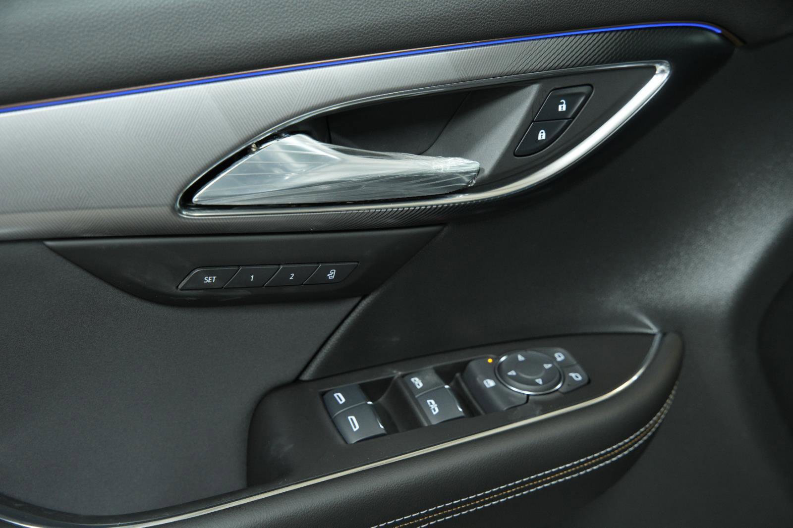 New 2025 Buick Envision Sport Touring image 25