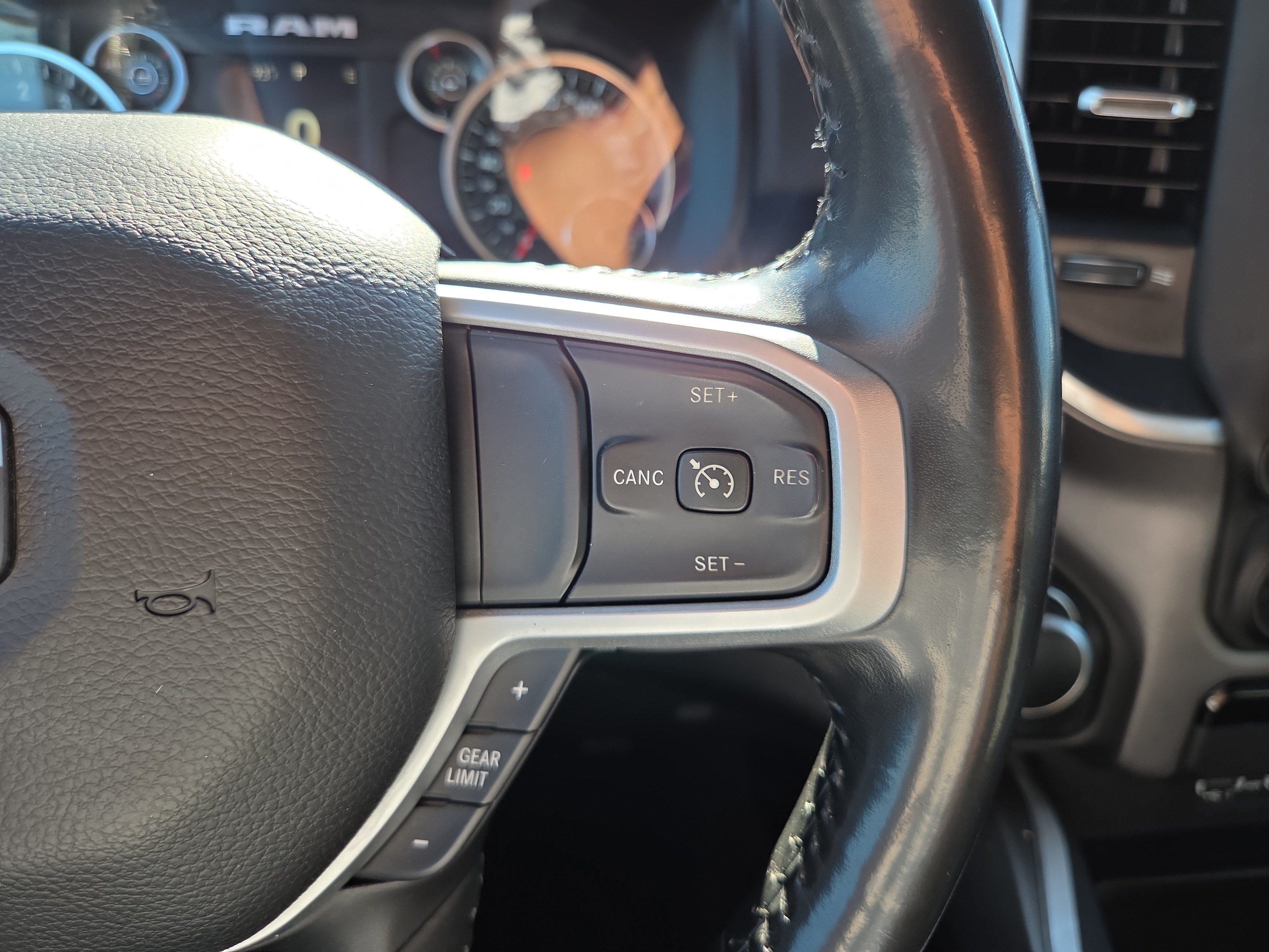 Used 2021 RAM 1500 Big Horn AWD/4WD image 12