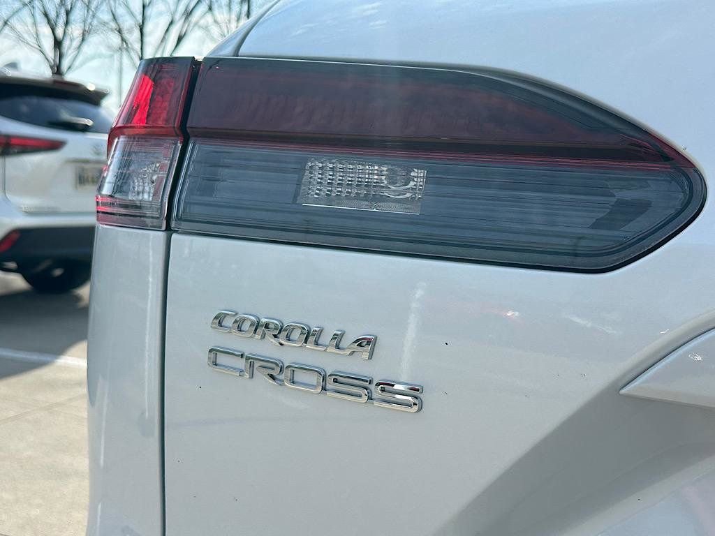 New 2026 Toyota Corolla Cross L image 5