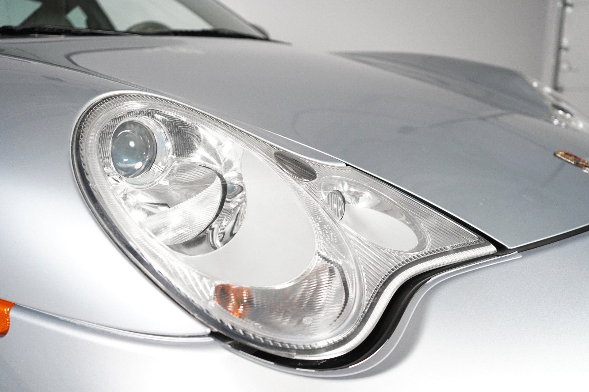 Used 2003 Porsche 911 Carrera RWD image 31