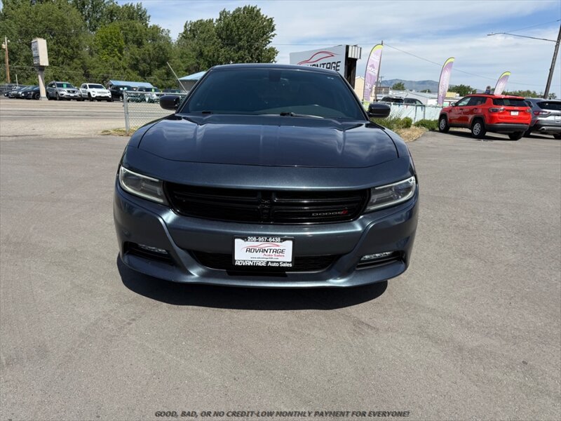 Used 2016 Dodge Charger R/T RWD image 3