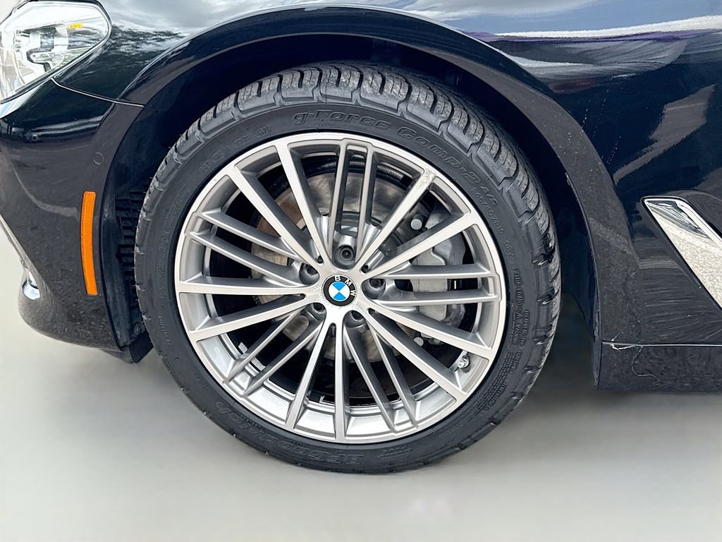 Used 2019 BMW 530i w/ Convenience Package RWD image 43