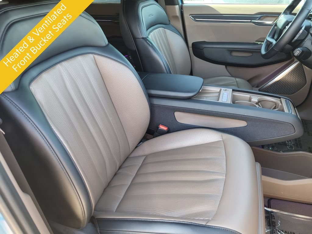 Certified 2024 Kia EV9 GT-Line AWD/4WD image 21