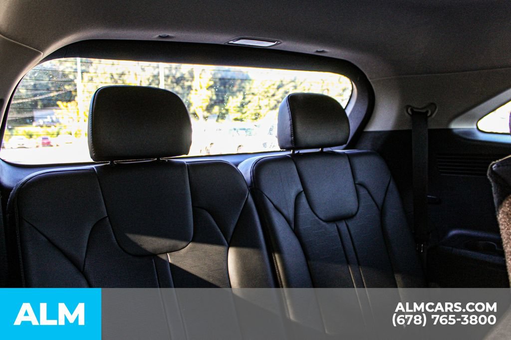 Used 2025 Kia Sorento S FWD image 18