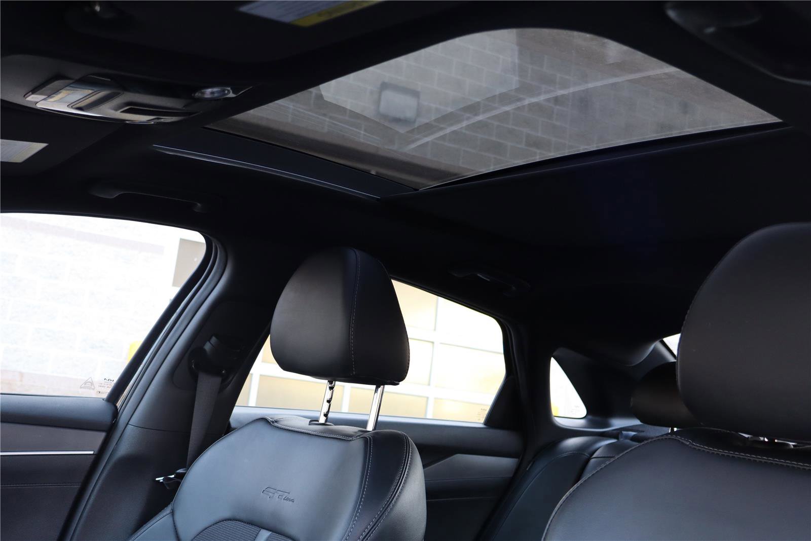 Used 2023 Kia K5 GT-Line image 22