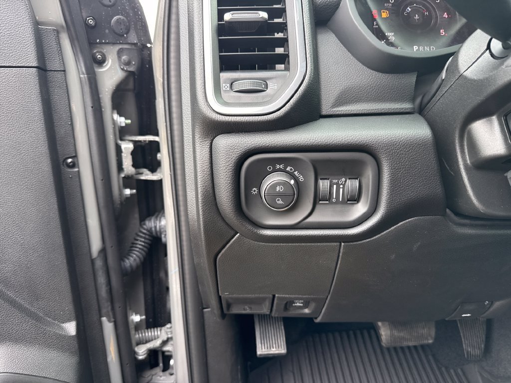 New 2027 RAM 3500 Laramie AWD/4WD image 11