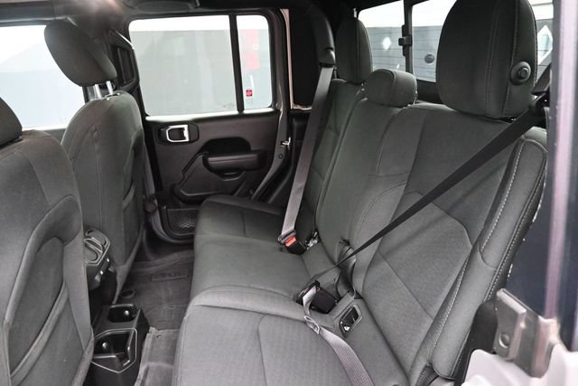 Used 2022 Jeep Gladiator Sport AWD/4WD image 19