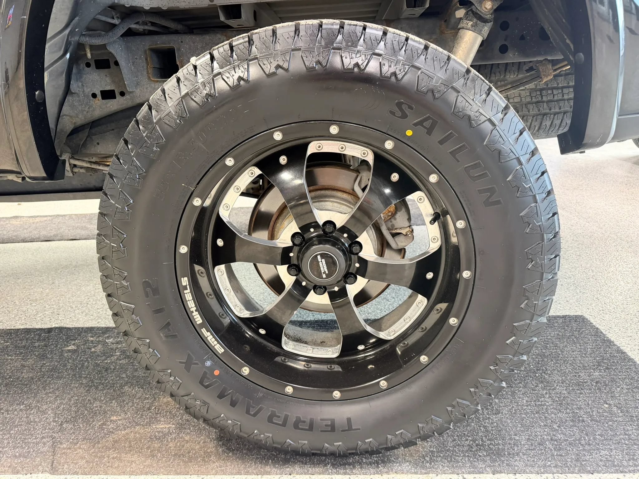 Used 2015 Ford F150 Lariat AWD/4WD image 24
