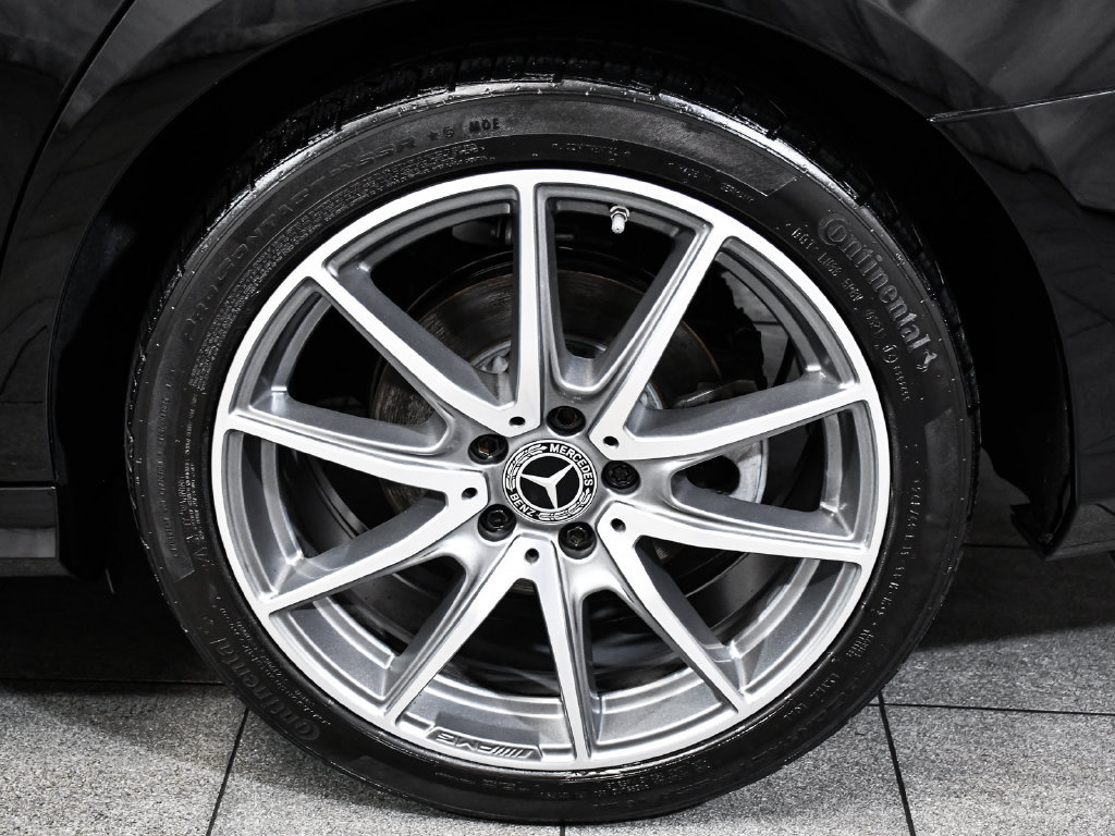 Used 2021 Mercedes-Benz E 350 4MATIC Sedan image 8