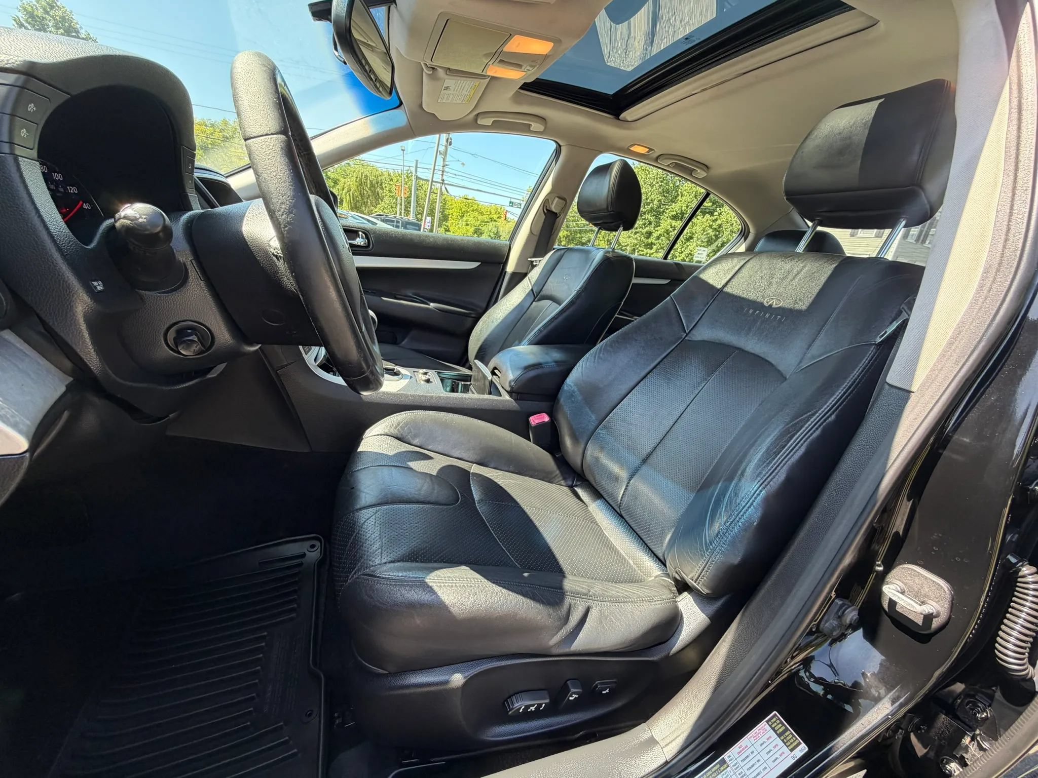 Used 2009 INFINITI G37 Journey w/ Premium Pkg RWD image 13