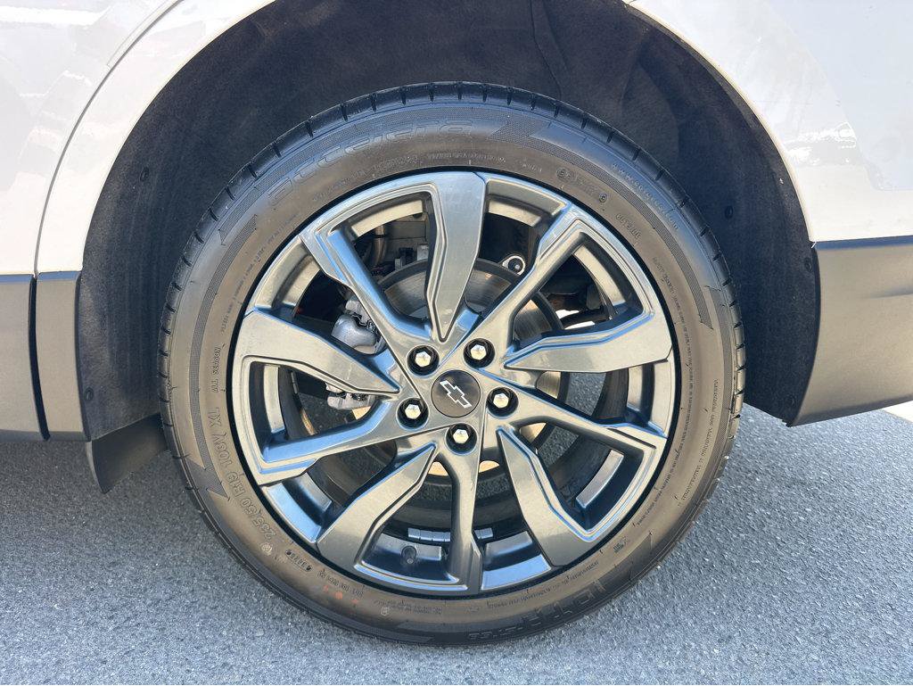 Used 2022 Chevrolet Equinox RS w/ Infotainment Package FWD image 14