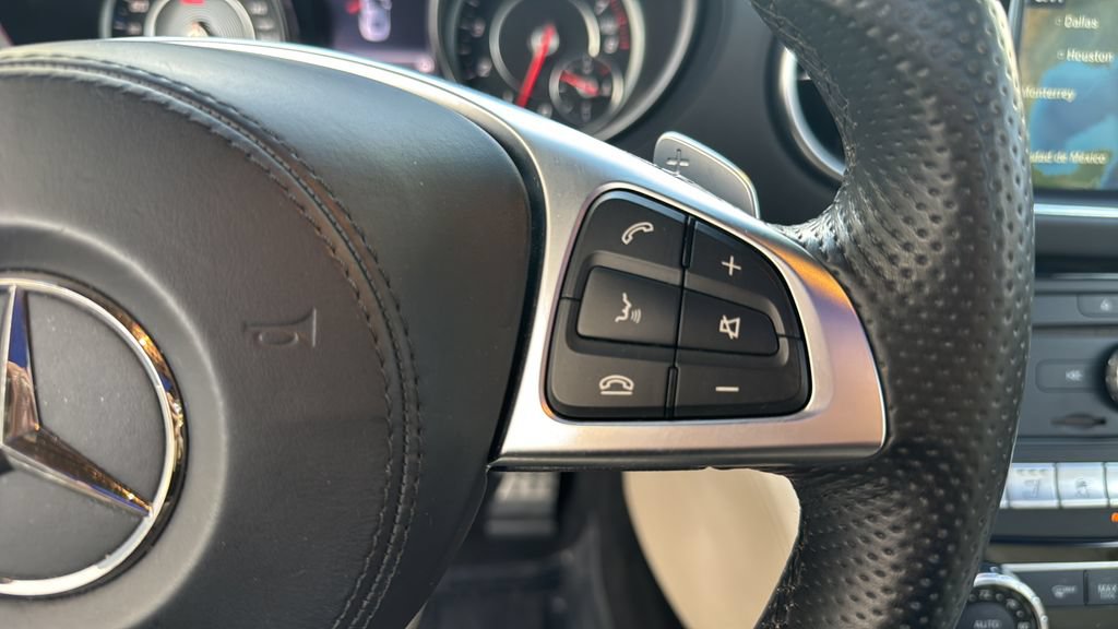 Used 2019 Mercedes-Benz SL 550 image 11