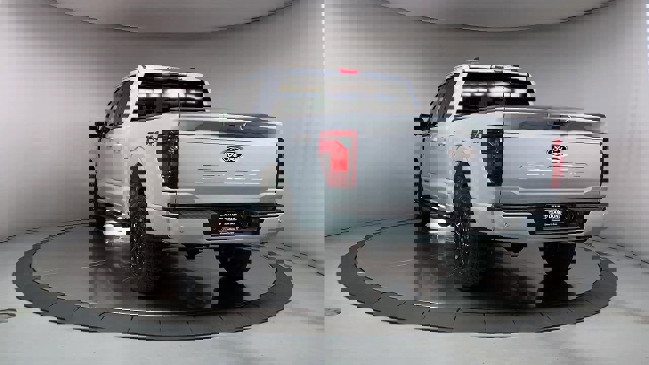 New 2025 Ford F150 XLT w/ Equipment Group 302A MID image 7