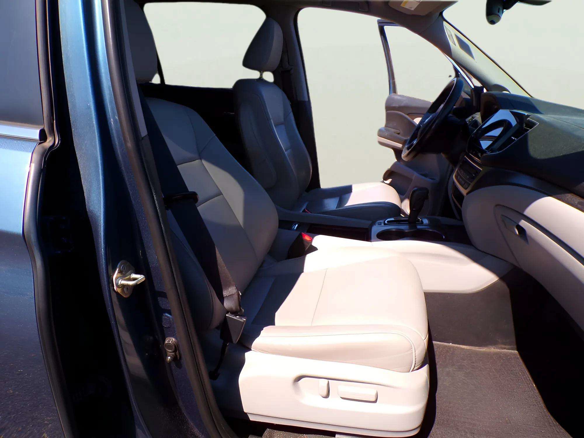 Used 2019 Honda Pilot EX-L image 17