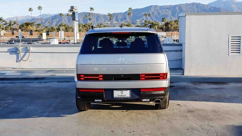 Used 2025 Hyundai Santa Fe SEL image 8