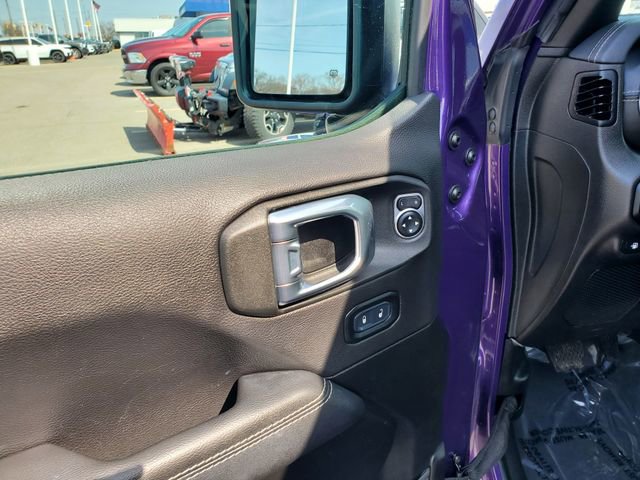 Certified 2023 Jeep Wrangler Unlimited Sahara w/ Cold Weather Group image 8