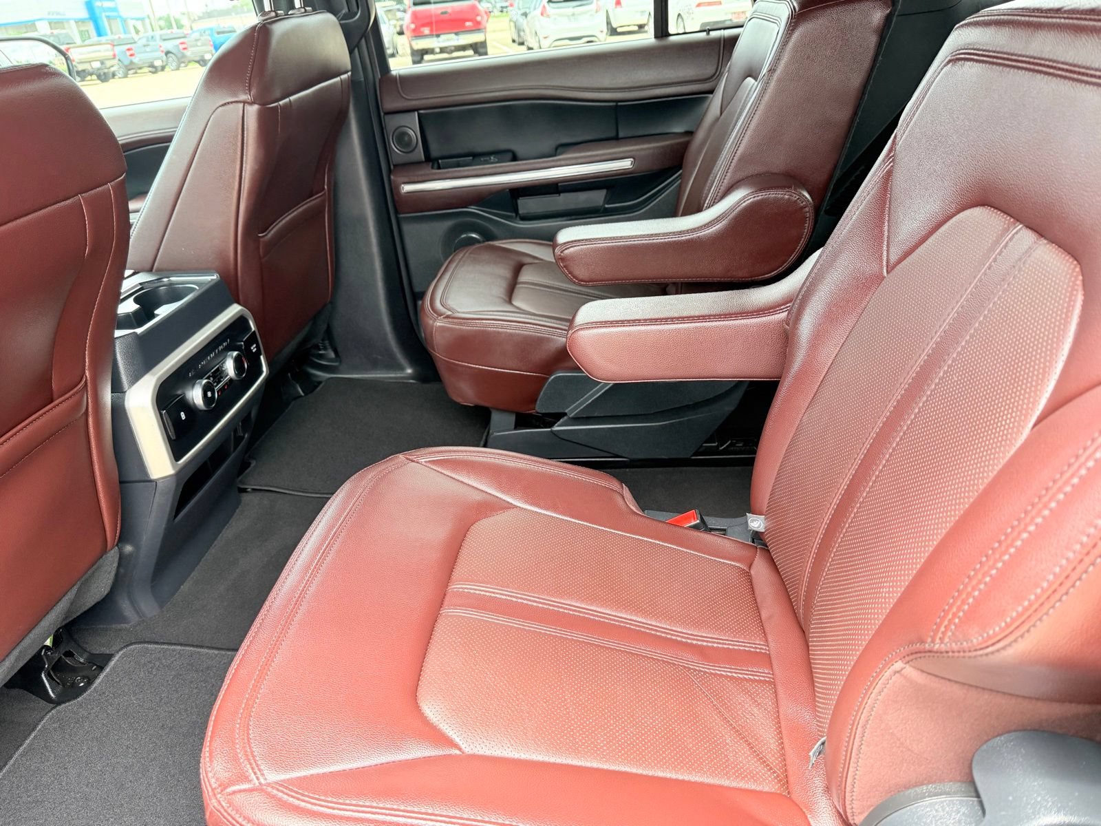 Certified 2024 Ford Expedition Max Limited AWD/4WD image 19