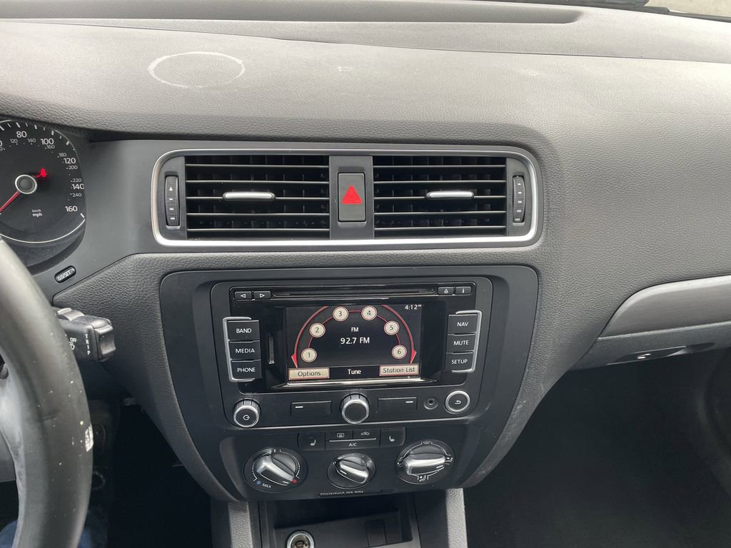 Used 2014 Volkswagen Jetta SEL image 18