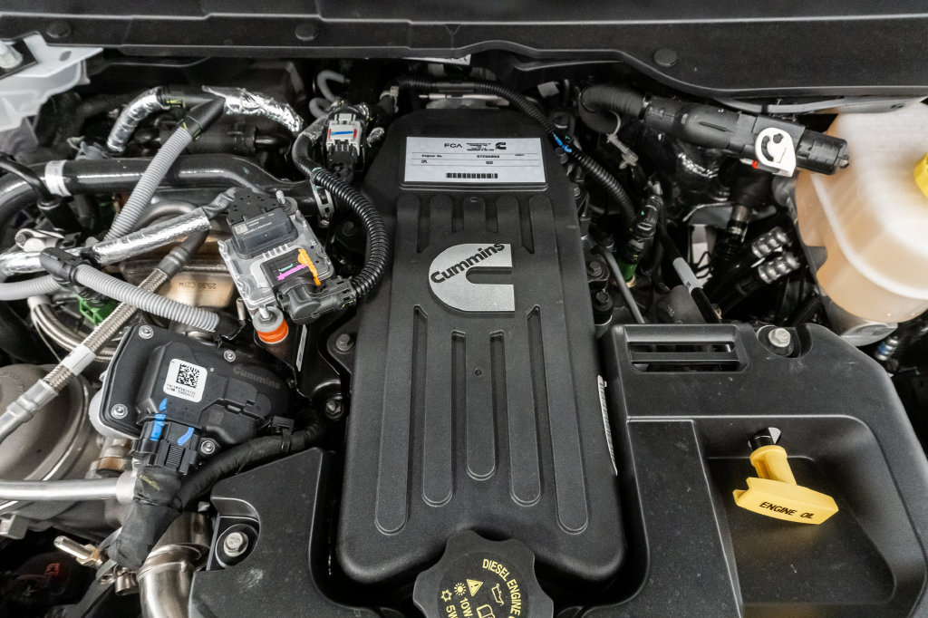 New 2027 RAM 3500 Tradesman AWD/4WD image 4