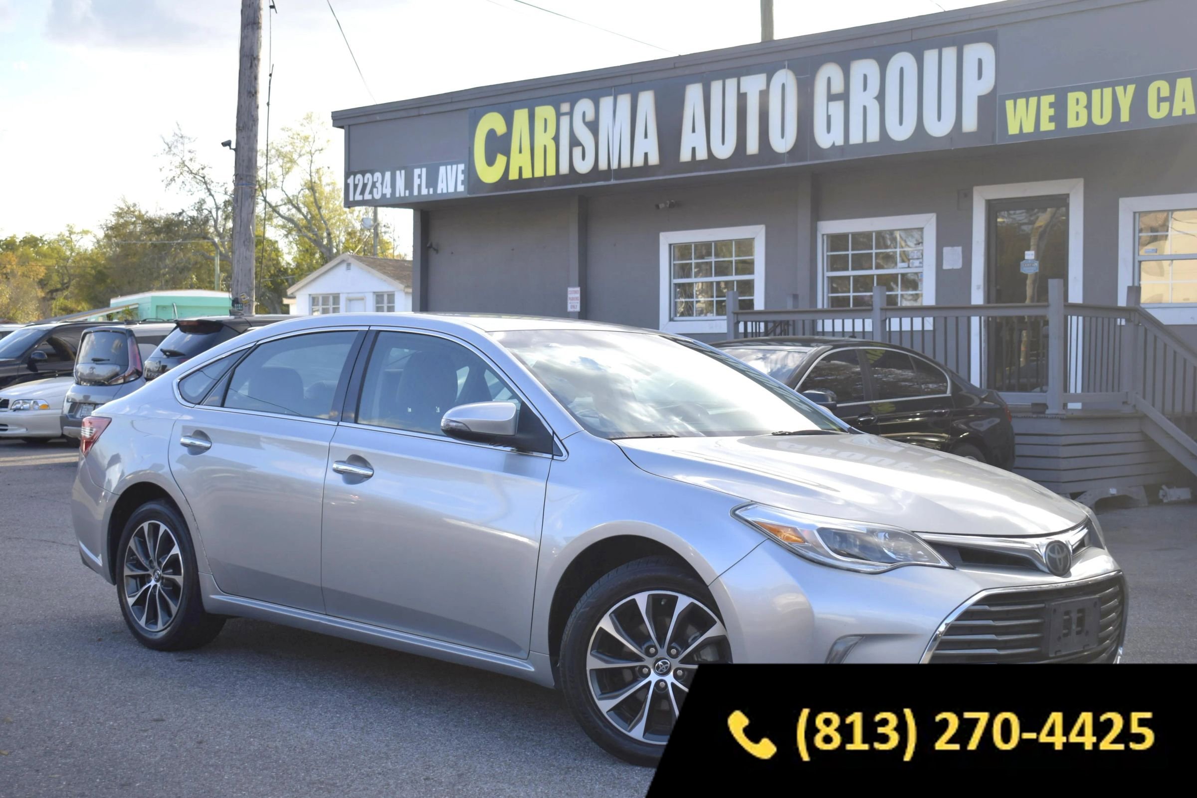 Used 2018 Toyota Avalon XLE image 1