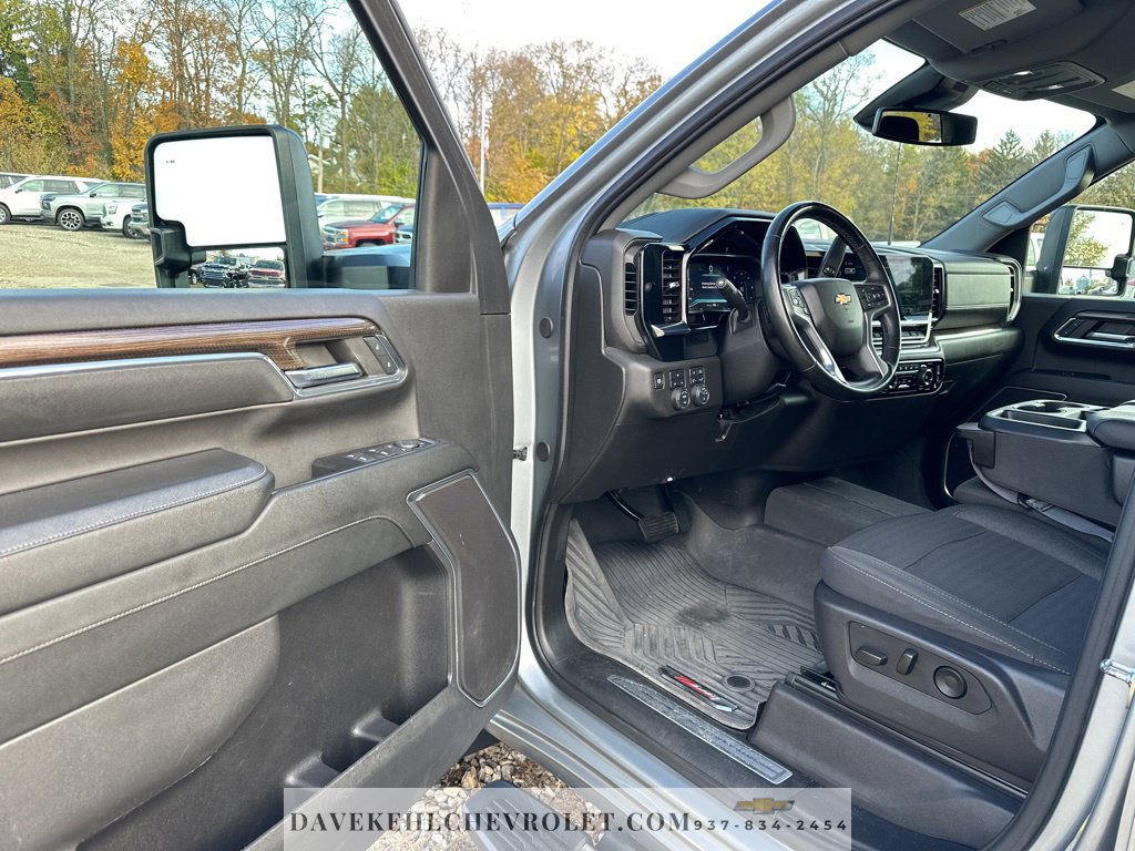 Certified 2024 Chevrolet Silverado 3500 LT w/ All Star Edition AWD/4WD image 9