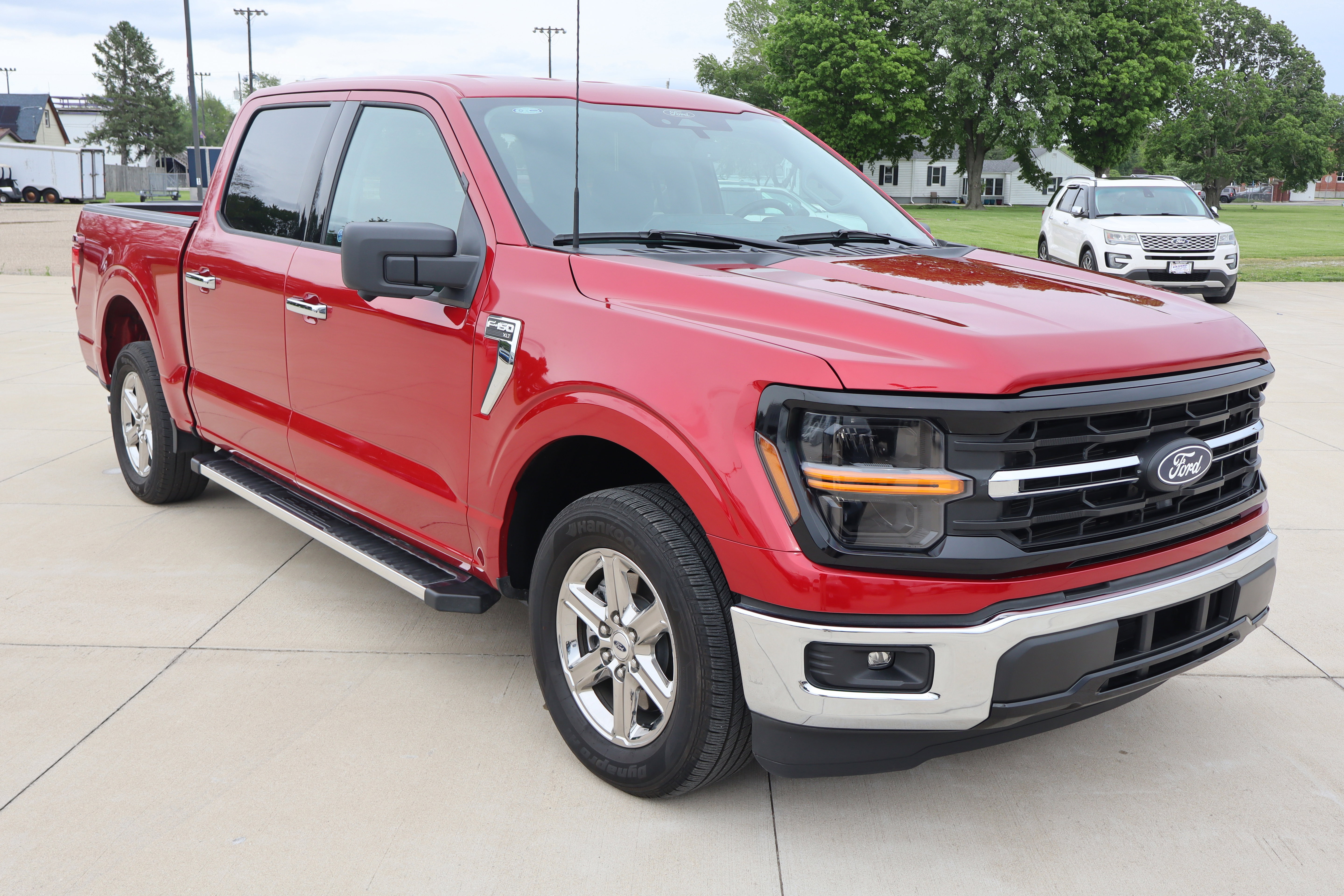 Used 2024 Ford F150 XLT w/ Mobile Office Package RWD image 4