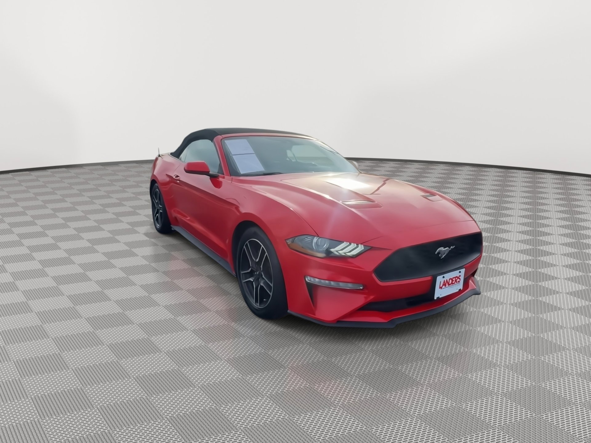 Used 2018 Ford Mustang Convertible w/ Equipment Group 101A image 3