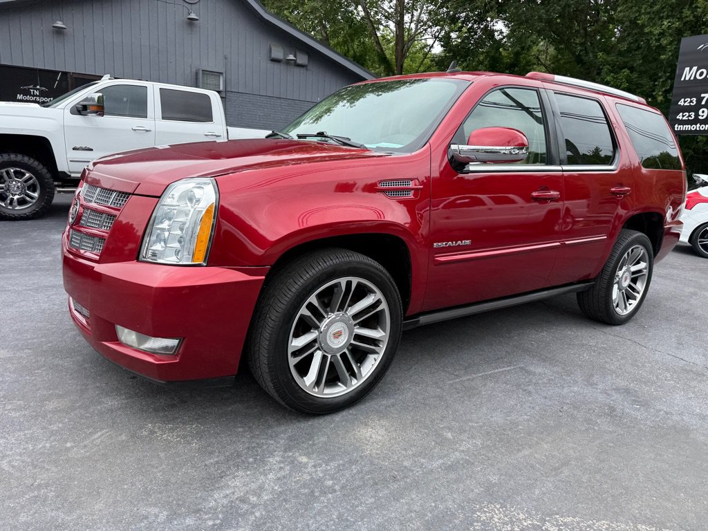 Used 2013 Cadillac Escalade Premium AWD/4WD image 36