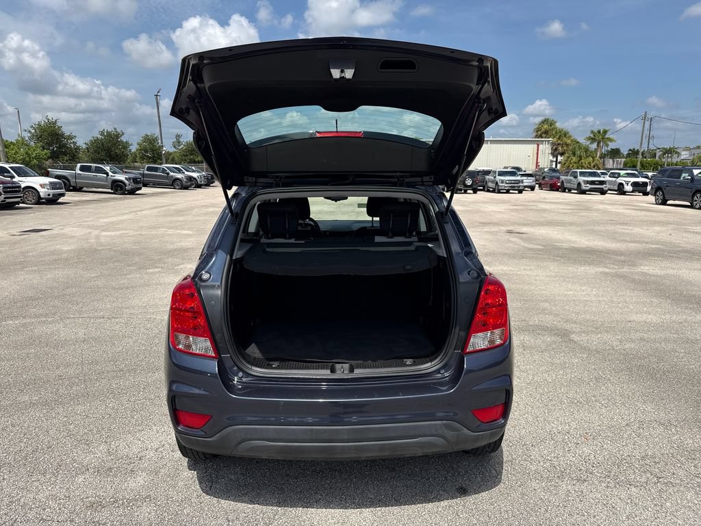 Used 2019 Chevrolet Trax LS FWD image 26