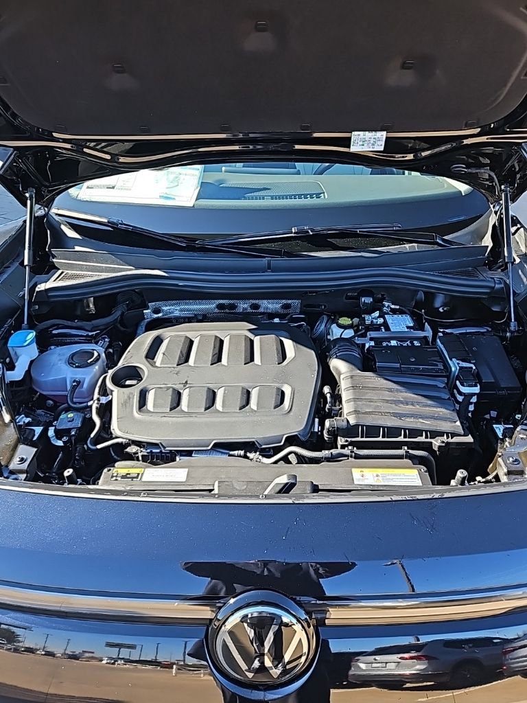 New 2026 Volkswagen Tiguan SE image 10
