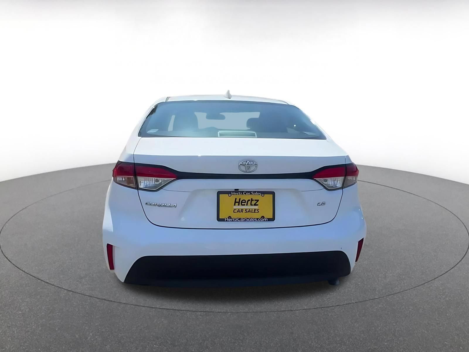 Used 2025 Toyota Corolla LE FWD image 12