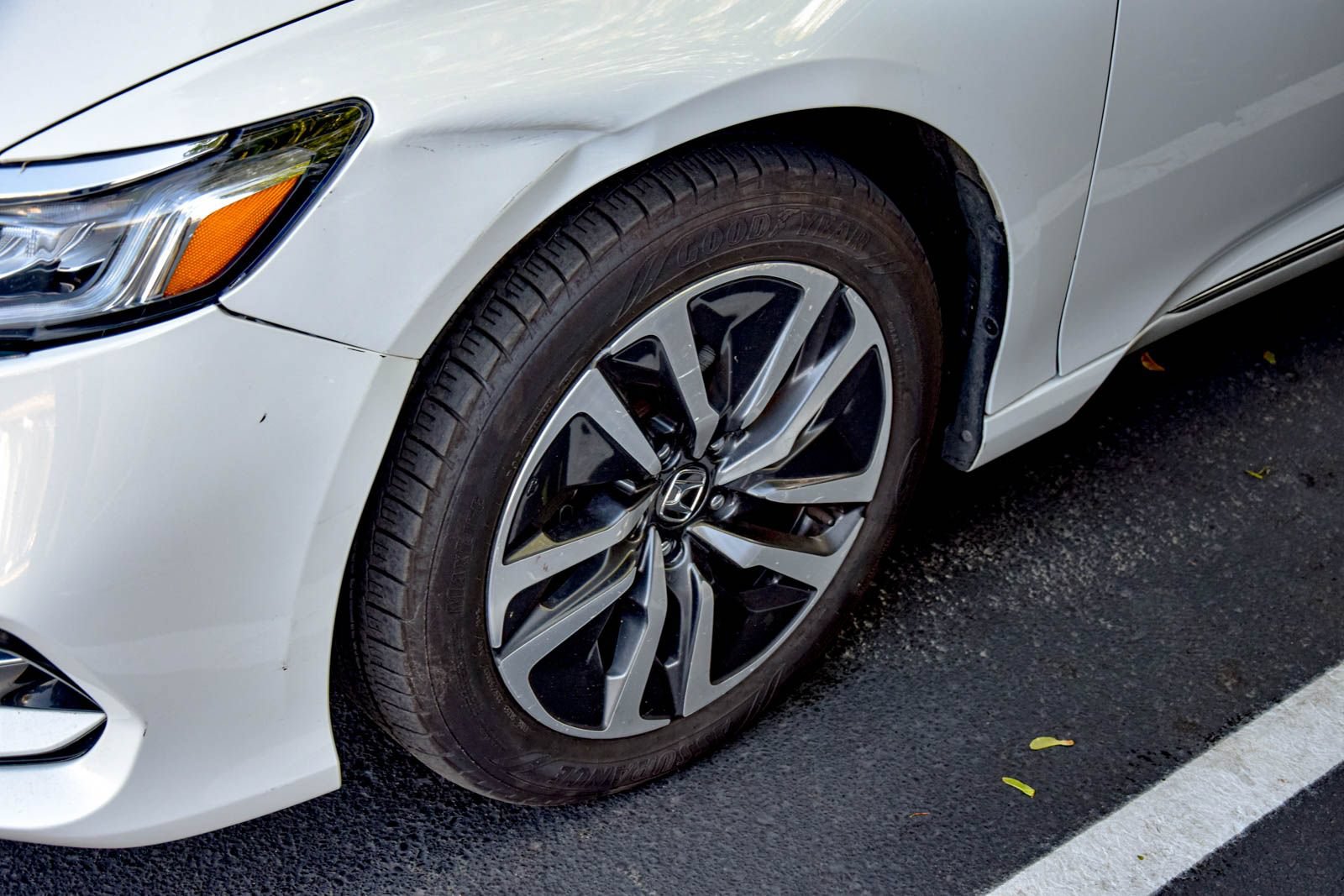 Used 2019 Honda Accord Touring image 12