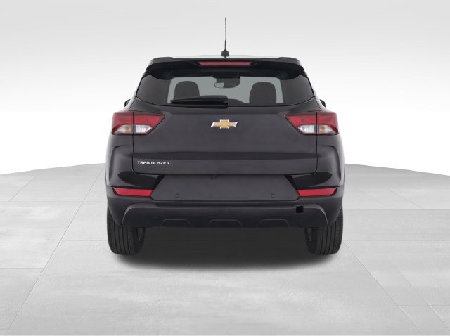 Used 2026 Chevrolet TrailBlazer LS FWD image 27