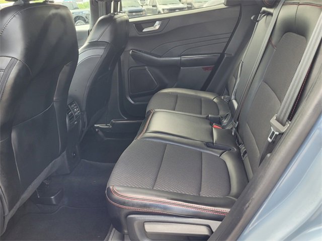 Used 2024 Ford Escape ST-Line image 6