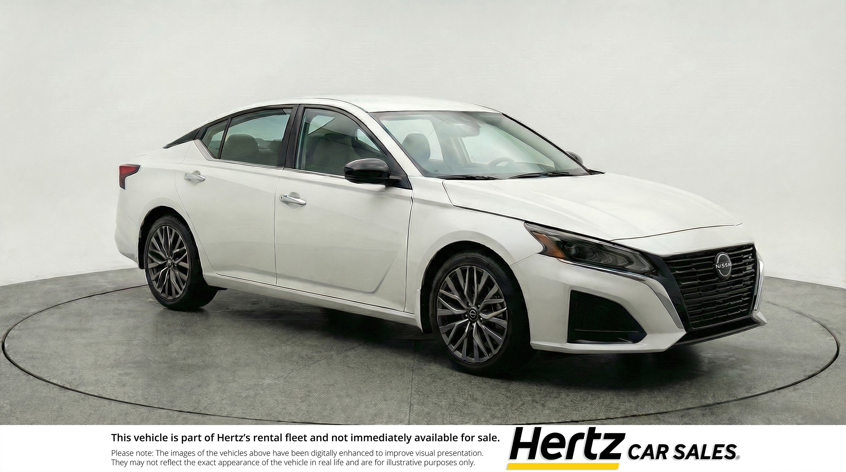 Used 2025 Nissan Altima 2.5 SV FWD image 1
