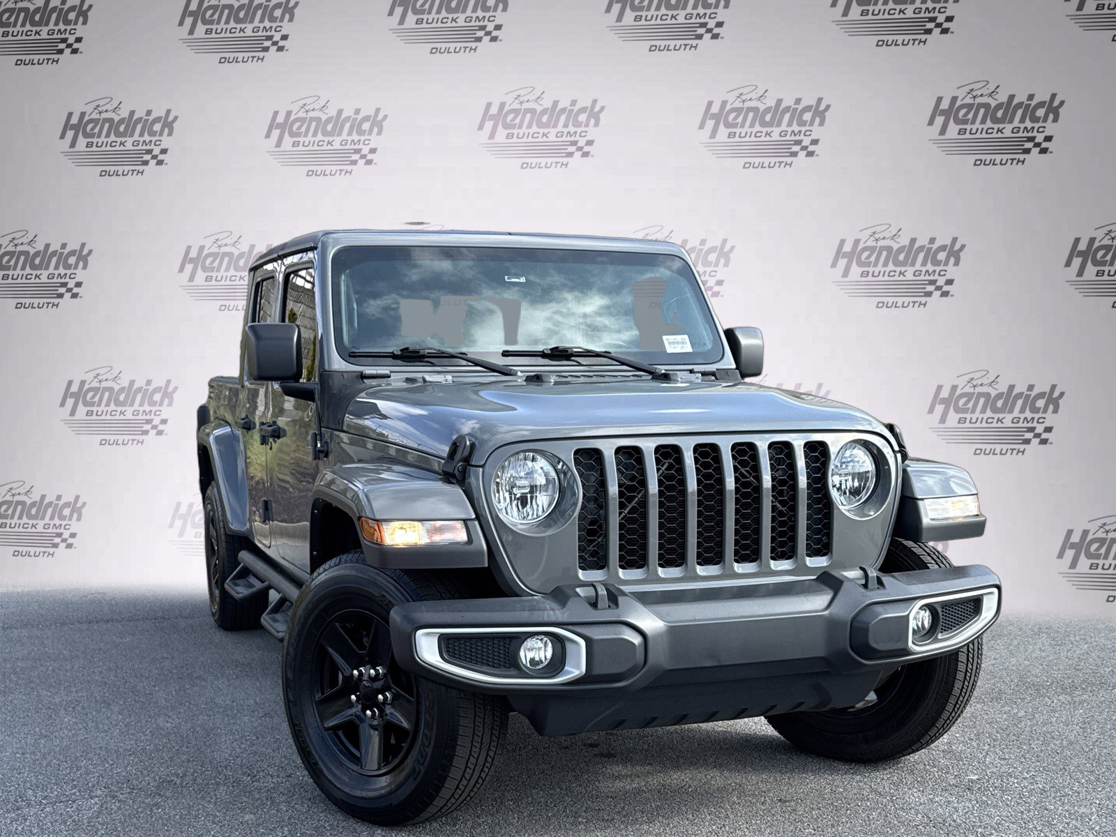 Used 2021 Jeep Gladiator Sport video 2