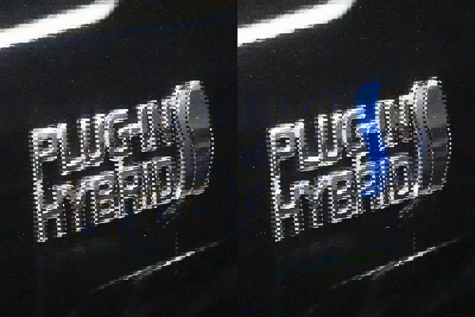 Used 2024 Toyota RAV4 SE image 13