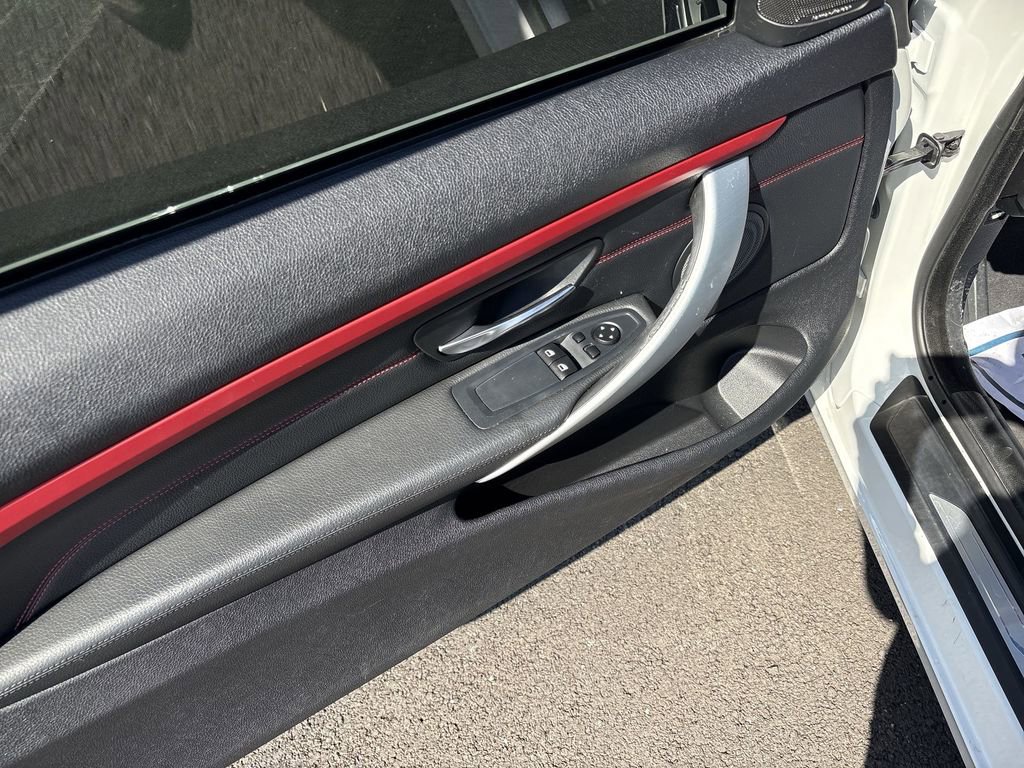 Used 2014 BMW 435i Coupe image 15