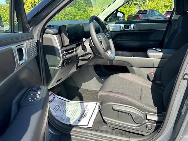 Used 2026 Hyundai Santa Fe SE AWD/4WD image 7
