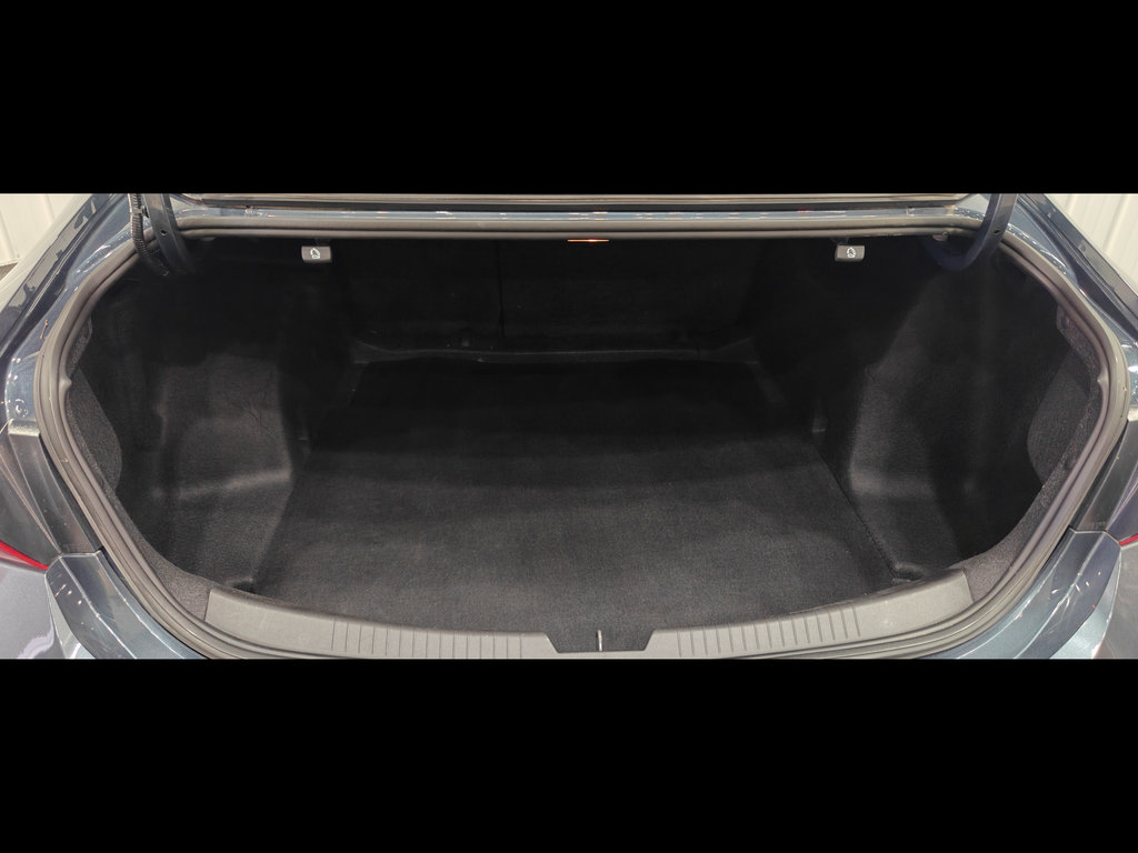 Used 2019 Chevrolet Malibu LT FWD image 31