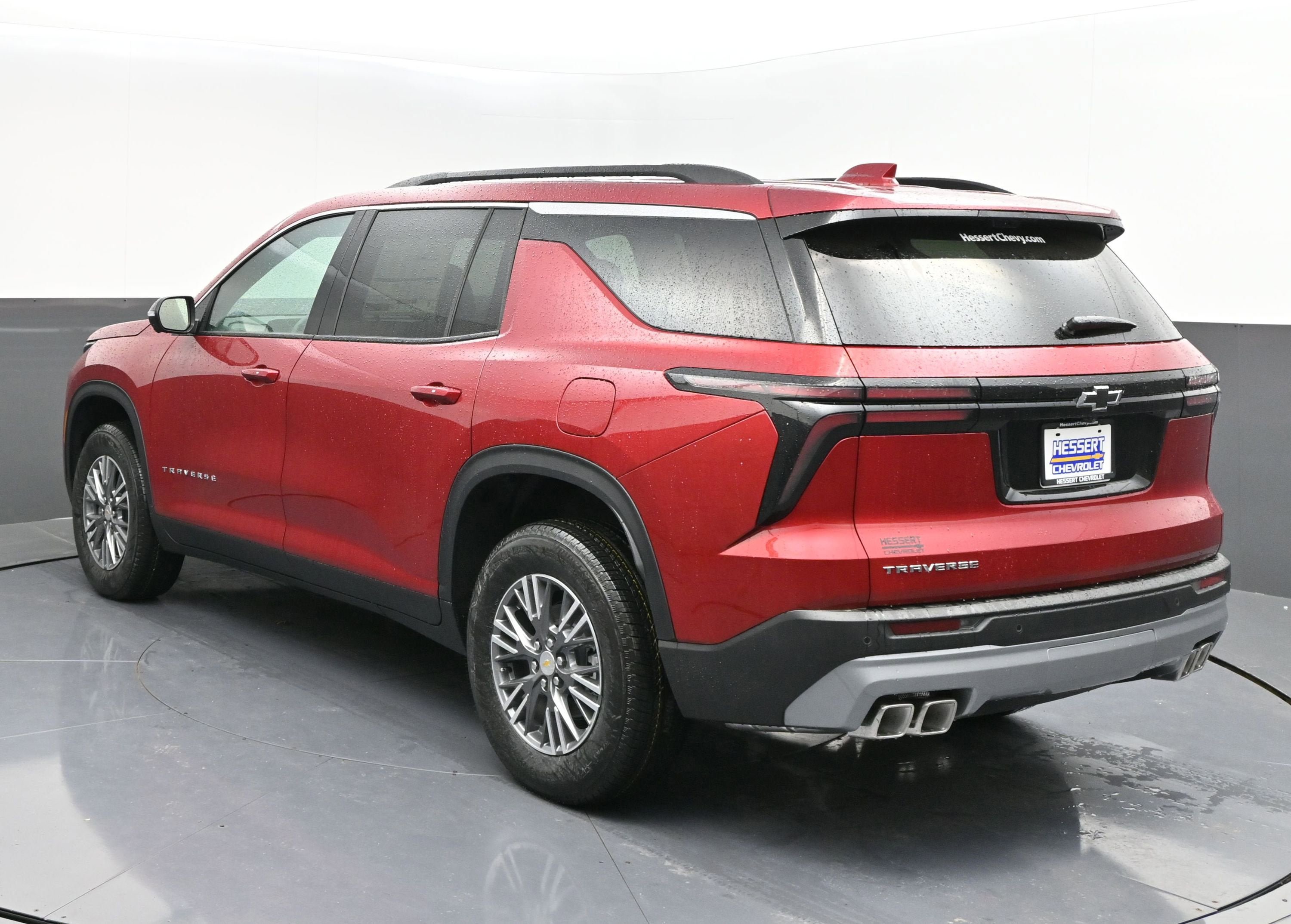 New 2026 Chevrolet Traverse LT w/ Driver Confidence Package FWD image 5