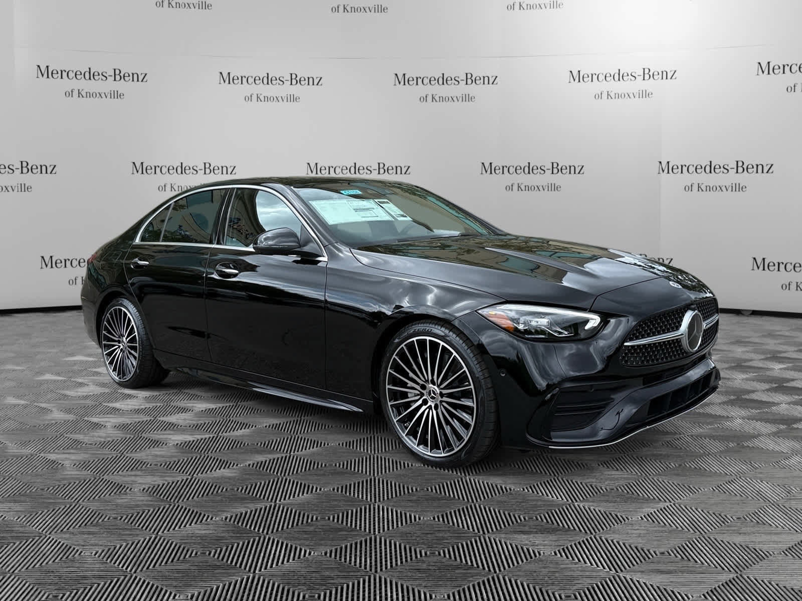 Used 2026 Mercedes-Benz C 300 4MATIC Sedan image 5