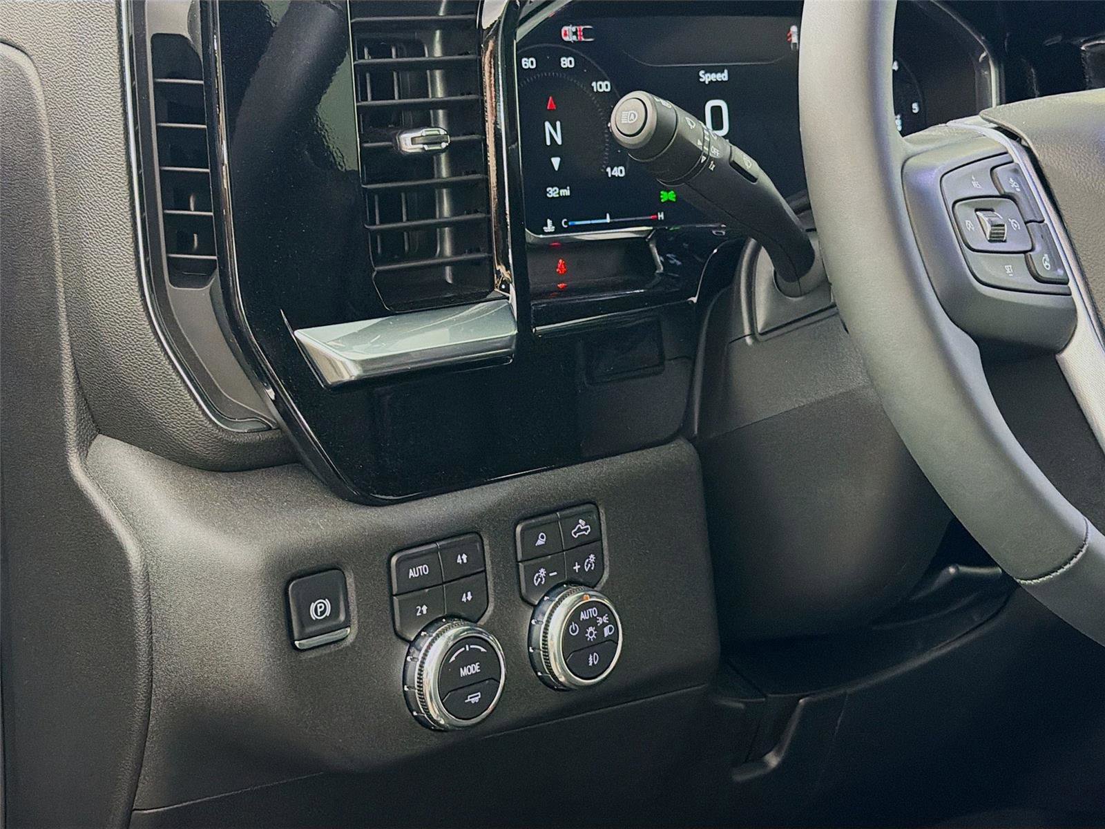 New 2026 GMC Sierra 1500 Elevation image 10