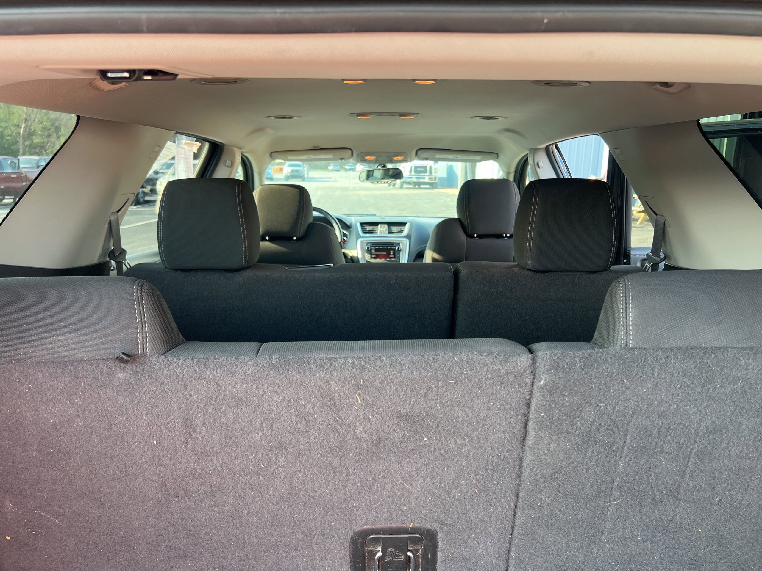 Used 2015 GMC Acadia SLE image 21