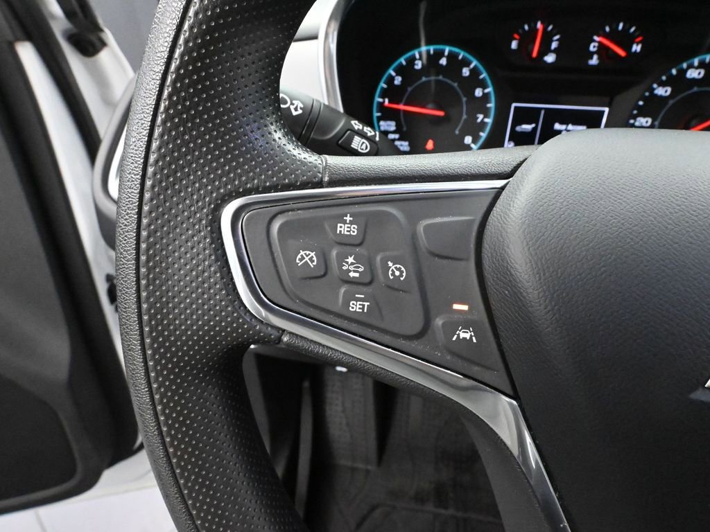 Used 2021 Chevrolet Equinox LS w/ LS Convenience Package image 27