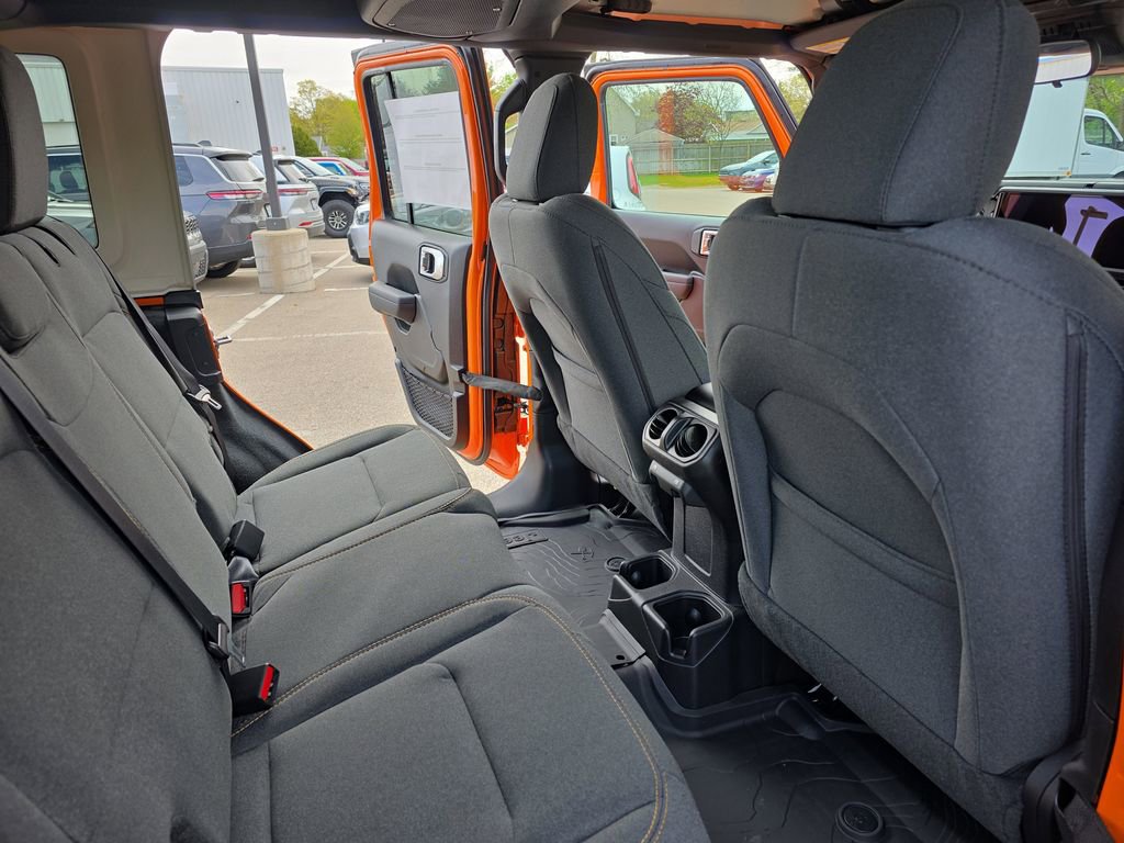 New 2026 Jeep Wrangler Unlimited Sport AWD/4WD image 11